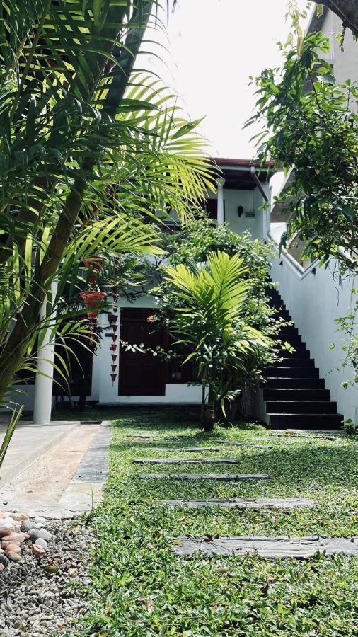 Kiara Sands Banduramulla ภายนอก รูปภาพ
